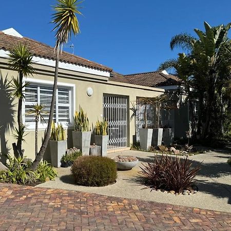 Plett57 - Self Catering - Room No2 Plettenberg Bay Luaran gambar